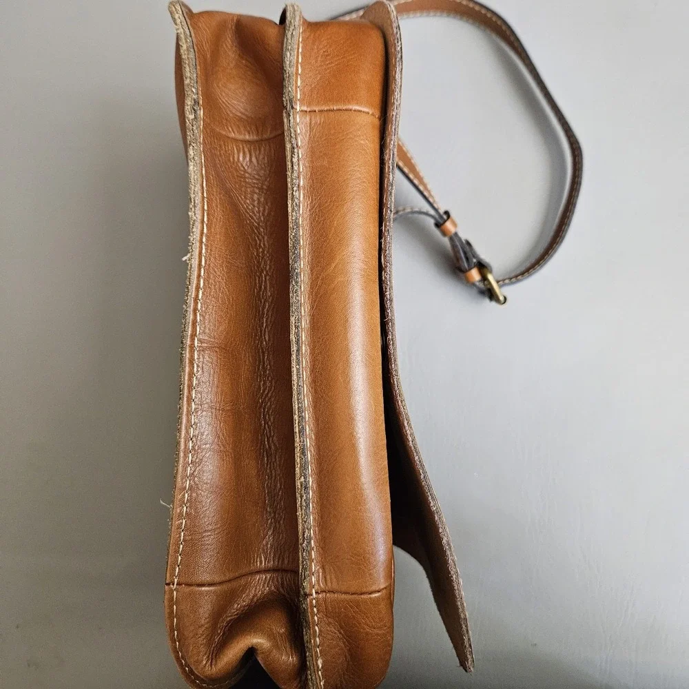 Patricia Nash Positano Saddle Bag Brown Leather Monogrammed‎ Handbag Purse
